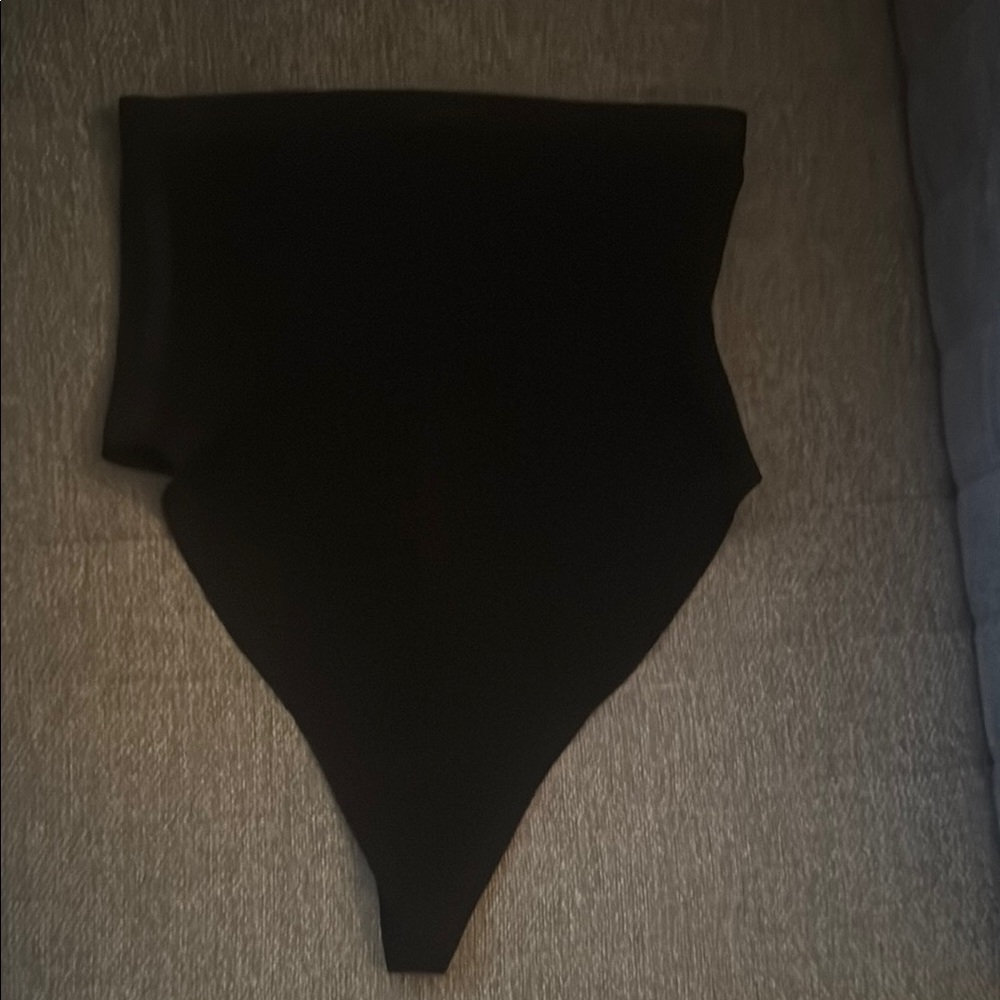 NWT SKIMS Power Mesh High waisted thong, M, onyx